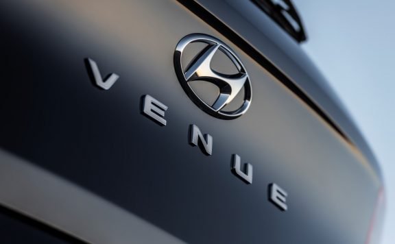 2020 Hyundai Venue Rear Logo